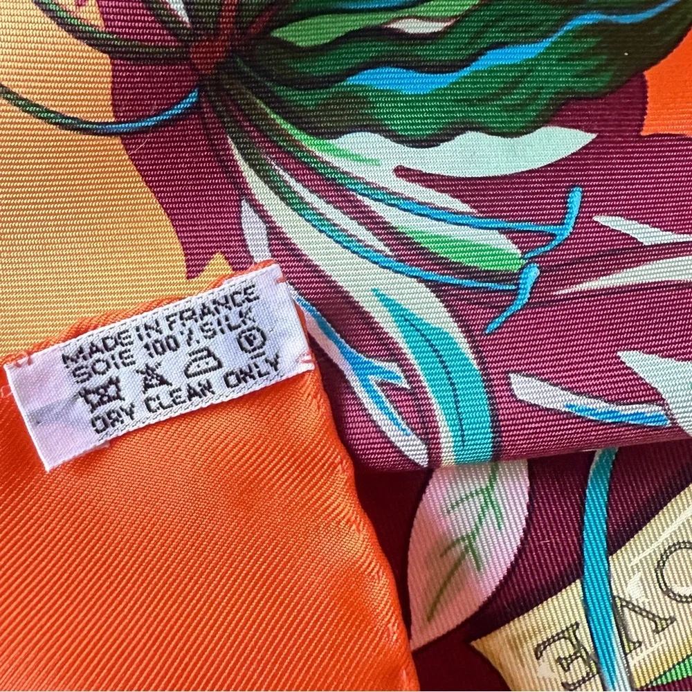 Hermès Jungle Love Silk Scarf - Picture 13 of 16